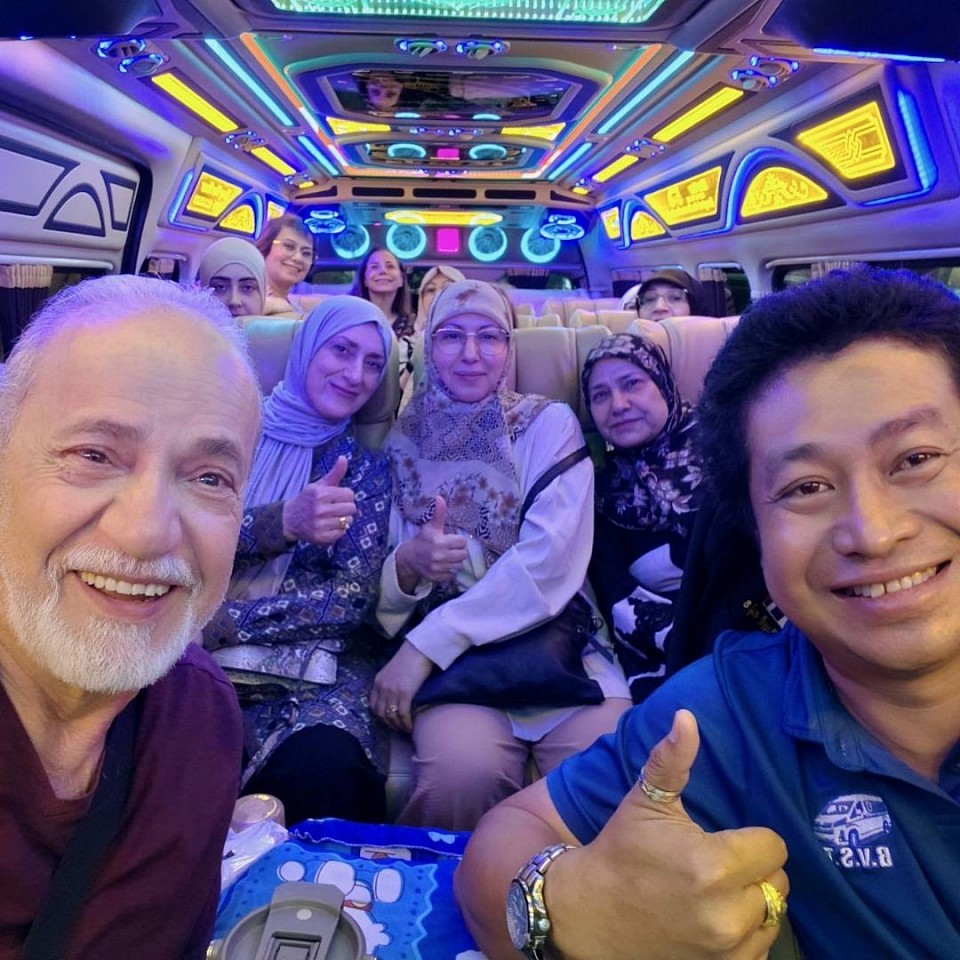 Bangkok van rental with driver