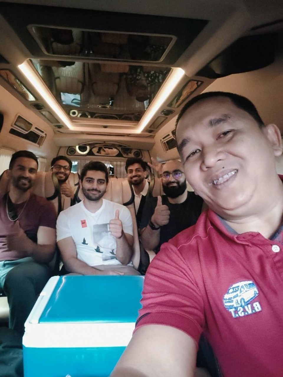 Bangkok van rental with driver