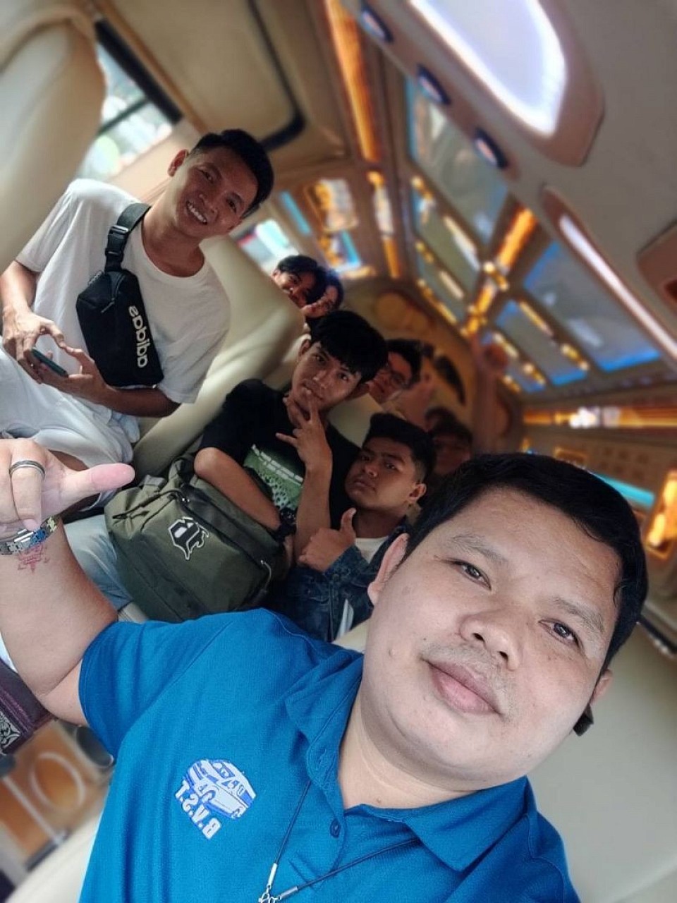 Bangkok van rental with driver