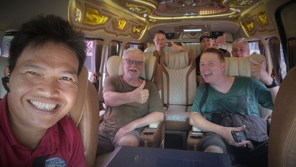 Bangkok van rental with driver